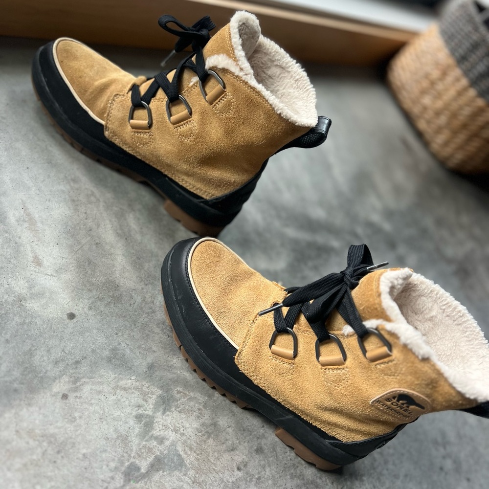 Sorel Women's Tivoli IV Boots 9.5